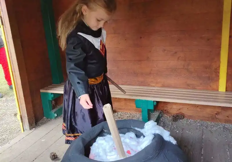 Halloweenská stezka